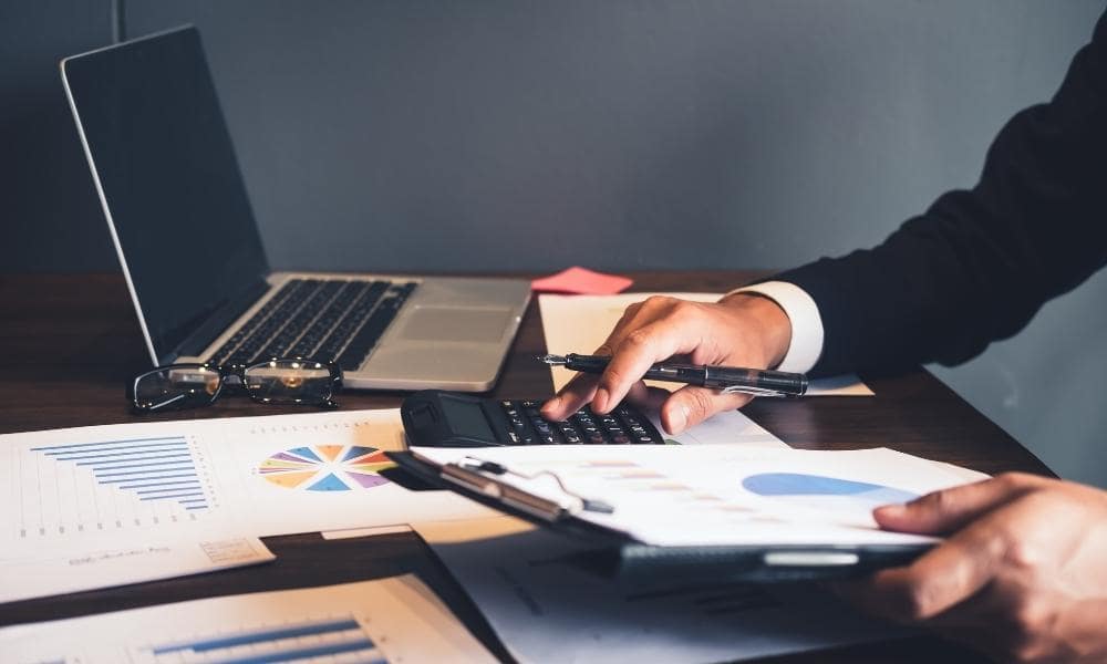 Accounting Office Business Plan Featured Image