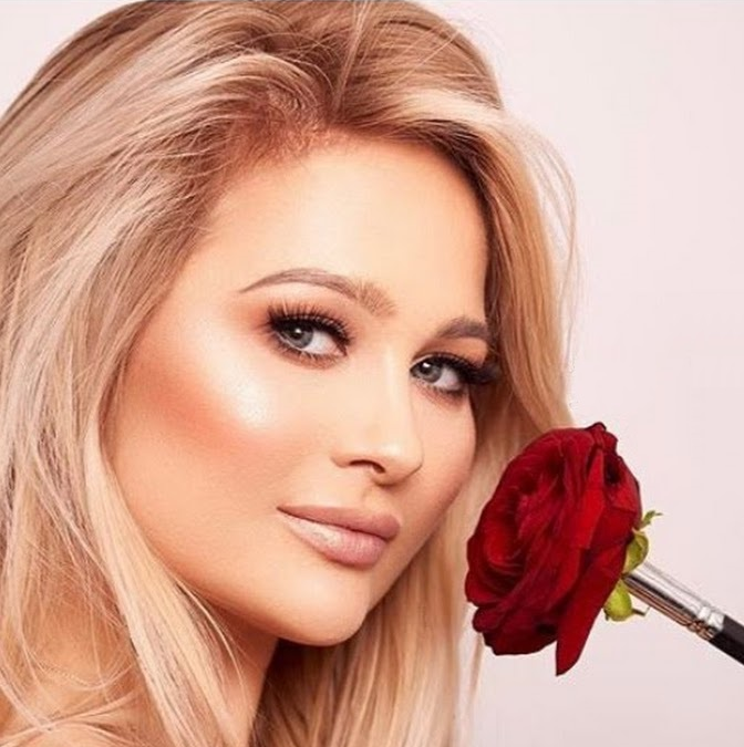 Monica Rose makeup artist v4