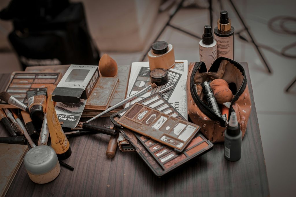 make-up